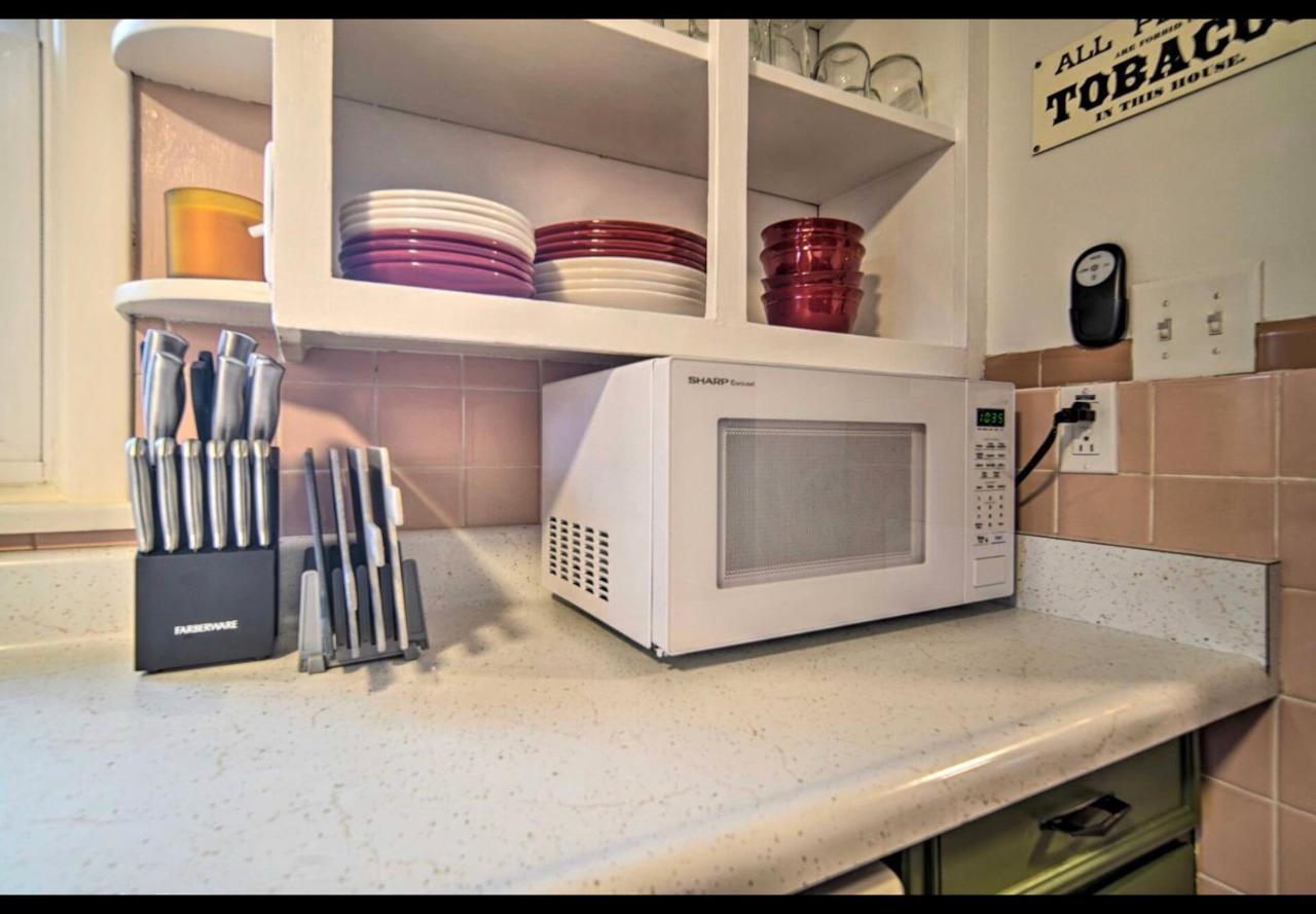 Modern Home • Family Friendly • Grill • Fireplace Erie Dış mekan fotoğraf